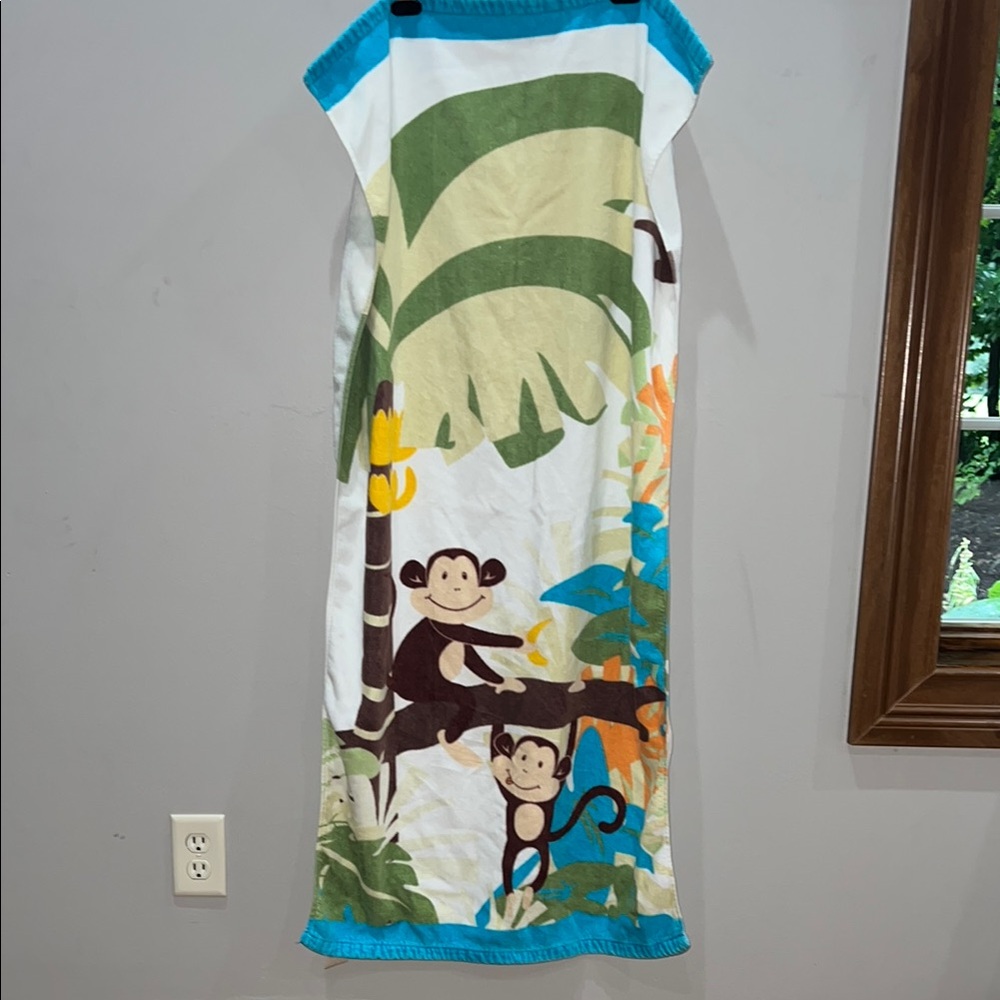 Colorful Monkey beach/pool Towel